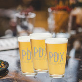 PDX Portland Airport Typografie Glas