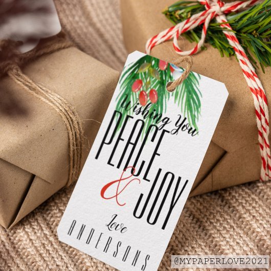 Peace and Joy Black White Red Berries Kerstmis Cadeaulabel