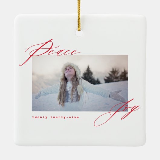 Peace and Joy Modern Calligraphy Red Script Photo Keramisch Ornament (Achterkant)