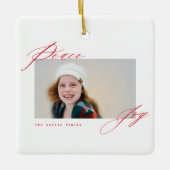 Peace and Joy Modern Calligraphy Red Script Photo Keramisch Ornament (Voorkant)