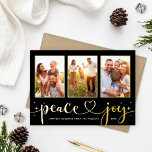 Peace and Joy Modern Gold Heart Script 3 Foto Folie Feestdagenkaart<br><div class="desc">Eenvoudige en gekke 'Peace and Joy'-fotokaart bevat een collage van 3 foto's op een horizontale kaartlay-out met witte twinkelende sterren en een schattige en moderne handgeschreven kalligrafie-scripttekst met een hartaccent in echte gouden folie. Pas de groet, de familiehandtekening, en het jaar op de voorzijde aan, en verkies om een extra...</div>