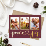 Peace and Joy Modern Gold Heart Script 3 Foto Folie Feestdagenkaart<br><div class="desc">Eenvoudige en gekke 'Peace and Joy'-fotokaart bevat een collage van 3 foto's op een horizontale kaartlay-out met witte twinkelende sterren en een schattige en moderne handgeschreven kalligrafie-scripttekst met een hartaccent in echte gouden folie. Pas de groet, de familiehandtekening, en het jaar op de voorzijde aan, en verkies om een extra...</div>