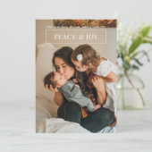 Peace and Joy Modern White Kaart voor Kerstmis (Staand voorkant)