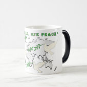 Peace Dove World Map Mug Magische Mok (Voorkant rechts)