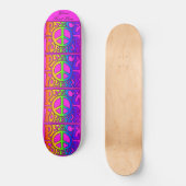 Peace Forever  Retro Rainbow Herhaal op roze Persoonlijk Skateboard (Voorkant)