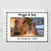 Peace & Joy Zwart-Wit Geplaagd Kerstfoto Feestdagenkaart (Voorkant)