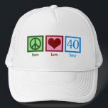 Peace Love 40th Birthday Cute Party Trucker Pet<br><div class="desc">Vredesliefde veertigste verjaardag.</div>