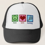 Peace Love Auditing Trucker Pet<br><div class="desc">Peace Love Auditing. Een coole accountgift voor iemand die een bedrijf of bedrijf controleert.</div>