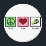 Peace Love Avocado Magneet<br><div class="desc">Een vredesteken, hart en een groen avocado cadeau. Cute cadeau voor mensen die van guacamole houden.</div>