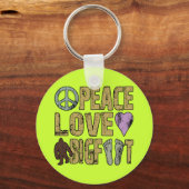 Peace Love Bigfoot Sleutelhanger (Voorkant)