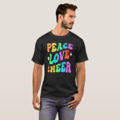 PEACE LOVE CHEER Retro Cheerleader Groovy Terug na T-shirt (Voorkant volledig)