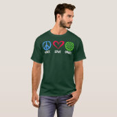 Peace Love Darts Cute Dart Player T-shirt (Voorkant volledig)