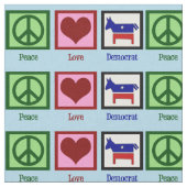 Peace Love Democraat Stof (Close Up)