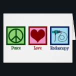 Peace Love Endoscopy-kaart<br><div class="desc">Peace Love Endoscopy. Een schattige kaart met een vredesteken,  hart en endoscoop die gebruikt worden in medische procedures om een patiënt onder de knie te krijgen.</div>