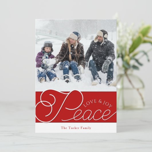 Peace Love Joy Script Red & White-foto met Kerstmi Feestdagenkaart (Staand voorkant)