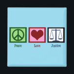 Peace Love Justice Magneet<br><div class="desc">Een teken van vrede, hart en de schaal van rechtvaardigheid. Een geweldig kerstcadeau voor een advocaat, advocaat, rechter of iemand die in het rechtssysteem werkt.</div>