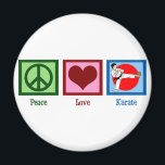 Peace Love Karate Magneet<br><div class="desc">Vredesbord, hart en een zwarte gordel in karate.</div>