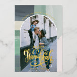 Peace Love Light | Happy Hanukkah-foto Folie Feestdagenkaart<br><div class="desc">Met onze prachtige fotokaarten vieren we de geest van Hanukkah met vrienden en familie. Met een modern lijst ontwerp en trendy scriptletters. Één hoofdfoto op de voorzijde met ruimte op de rug voor uw douanegroet. Voeg uw douanetekst aan dit ontwerp toe door de "Edit this design sjabloon"vakjes op de rechterkant...</div>