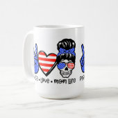 Peace Love Mam Life Koffiemok (Voorkant links)