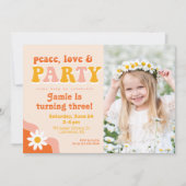 Peace, Love & Party Retro PhotoBirthday Uitnodigin Kaart (Voorkant)