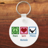 Peace Love Pilates Instructor Monogram Sleutelhanger (Voorkant)