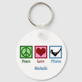Peace Love Pilates Instructor Monogram Sleutelhanger (Achterkant)