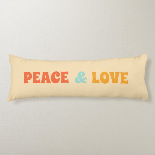 Peace & Love Retro Body Kussen (Voorkant)