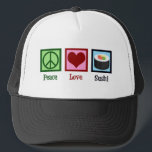 Peace Love Sushi Trucker Pet<br><div class="desc">Peace Love Sushi. Een schattige sushi minnaar cadeau voor een Japanse voedselfan die graag rauwe vis eet.</div>