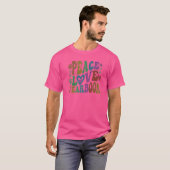 PEACE LOVE YEARBOOK Retro Publication Crew Editor T-shirt (Voorkant volledig)