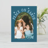 Peace on Earth Arch Foto Blauwgroen Kerstfeest Feestdagenkaart (Staand voorkant)