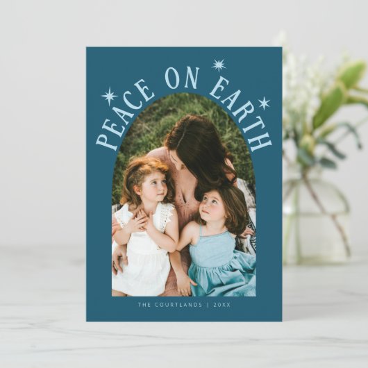Peace on Earth Arch Foto Blauwgroen Kerstfeest Feestdagenkaart (Staand voorkant)