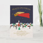 Peace on Earth-kerstdorp Folk Art Feestdagen Kaart<br><div class="desc">Verstuur dit vakantieseizoen warme wensen met een van onze gevouwen volkskaarten.Deze kaart is voorzien van een engel die haar hoorn speelt die op kerstavond over een winterdorp vliegt. Voor op de kaart staat "Vrede op Aarde" en je familienaam tussen bloei in faux goud. Inside is je 5x7 foto aan de...</div>