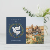 Peace on Earth Lettering Dove Peace Sign Foto Feestdagenkaart (Staand voorkant)