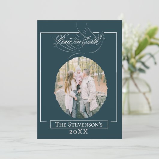 Peace on Earth Script Holiday Kaart (Staand voorkant)