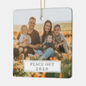 Peace Out 2020 Funny COVID-kerst Keramisch Ornament (Links)