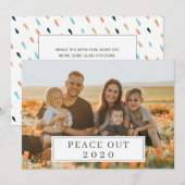 Peace Out 2020 Funny COVID New Year Feestdagenkaart (Voorkant / Achterkant)