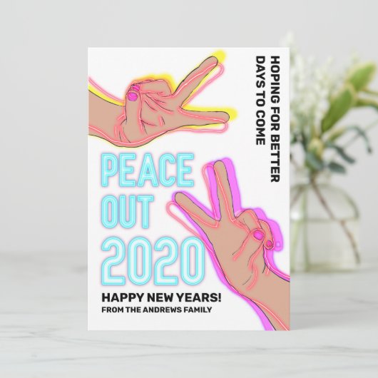 Peace Out 2020 Kleur Neon Lights Gelukkig Nieuwjaa Feestdagenkaart (Staand voorkant)