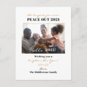 Peace Out 2021 New Year Hand Lettered Family Photo Feestdagenkaart (Voorkant)
