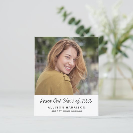 Peace Out-klasse van Photo Afstuderen 2022 (Staand voorkant)