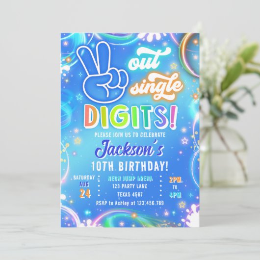 Peace Out Single Digits Neon Glow Boy Birthday Kaart (Staand voorkant)