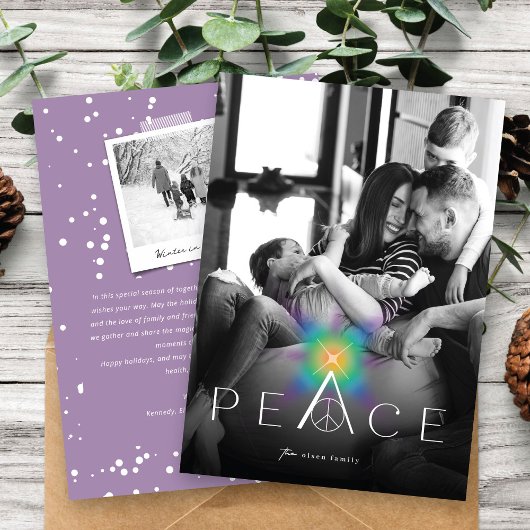 Peace Rainbow Glow Typografie Minimalistische foto Feestdagenkaart