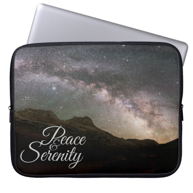 Peace & Serenity Mountain Night Sky Laptop Sleeve (Voorkant)