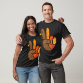 Peace Sign Turkey Hand Cool Thanksgiving Hippie Me T-shirt (Unisex)
