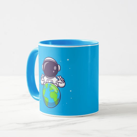 Peaceful Astronaut Holding Planet Earth Mok (Voorkant links)