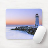 Peaceful Calm Coastal Simplistic Lighthouse Art Muismat (Met muis)