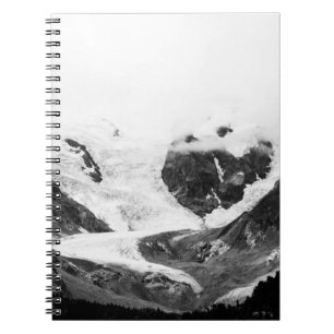 PEACEFUL MOUNTAIN LANDSCAPE NOTITIEBOEK