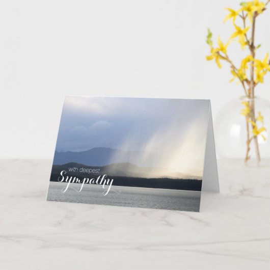 Peaceful Mountains Alaska Seascape Sympathie Kaart (Gele Bloem)