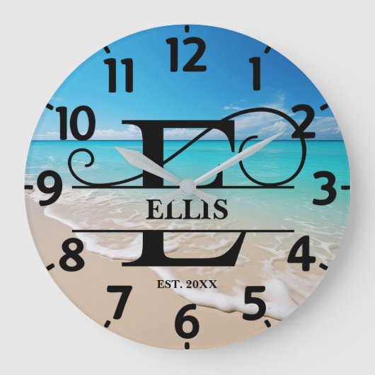 Peaceful Ocean Beach E Monogram Grote Klok (Voorkant)