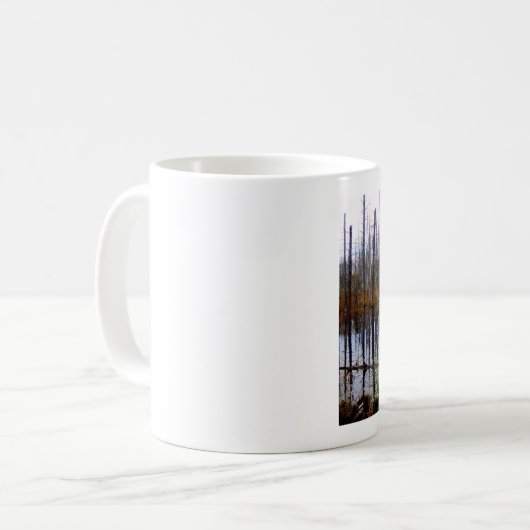 Peaceful Pond in Maine Koffiemok (Voorkant links)