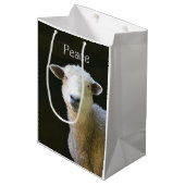 Peaceful Sheep Medium Cadeauzakje (Voorkant Gekanteld)